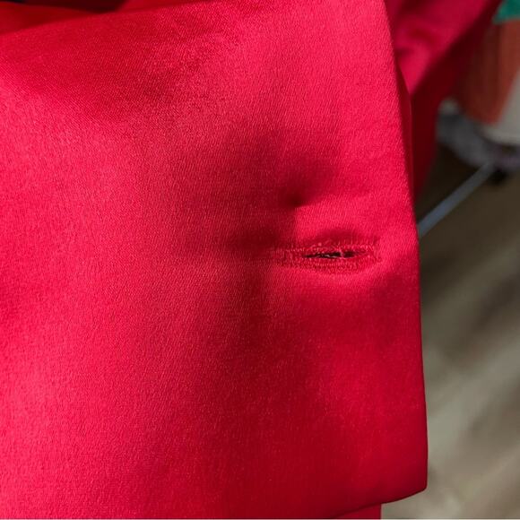 Retrofete Women’s Kit Shirt in Red Button Front Long Sleeve Sz XL - Picture 13 of 13